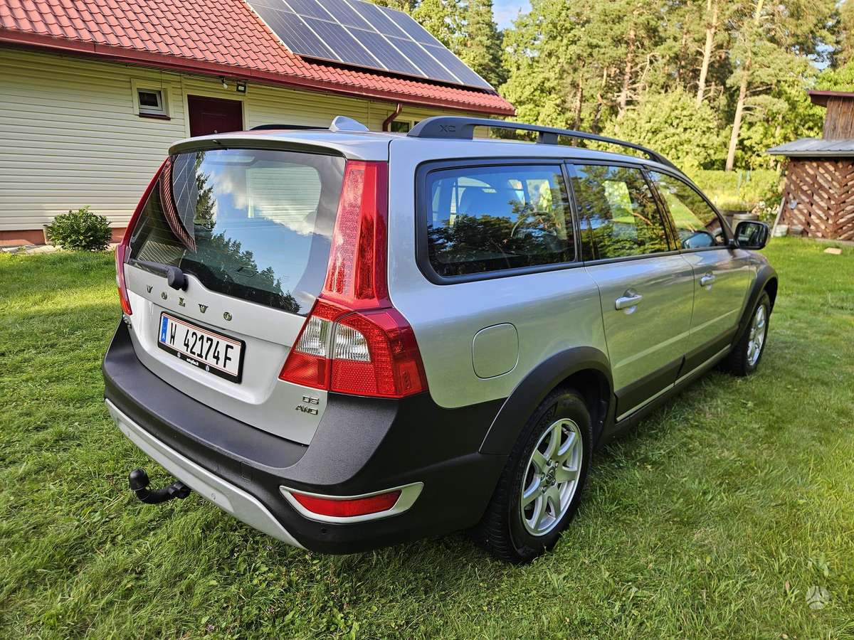 Volvo XC70, 2.4 l., Универсал