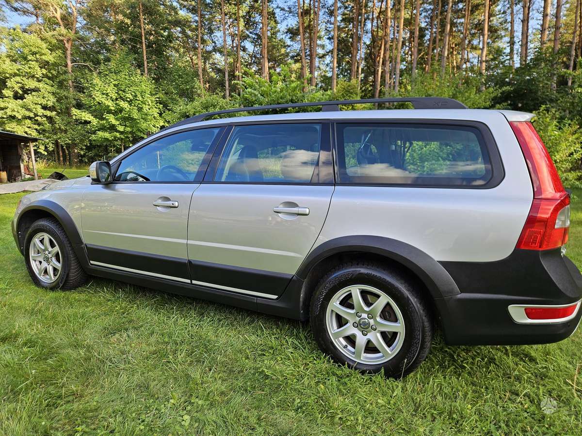 Volvo XC70, 2.4 l., Универсал
