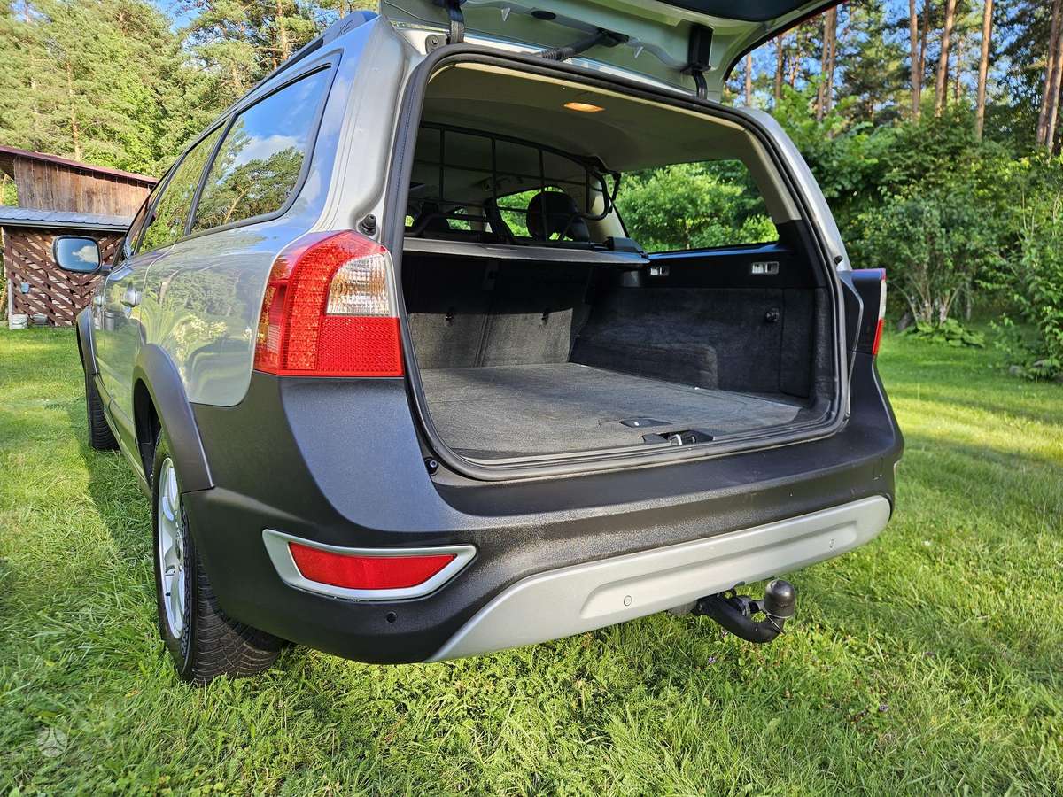 Volvo XC70, 2.4 l., Универсал