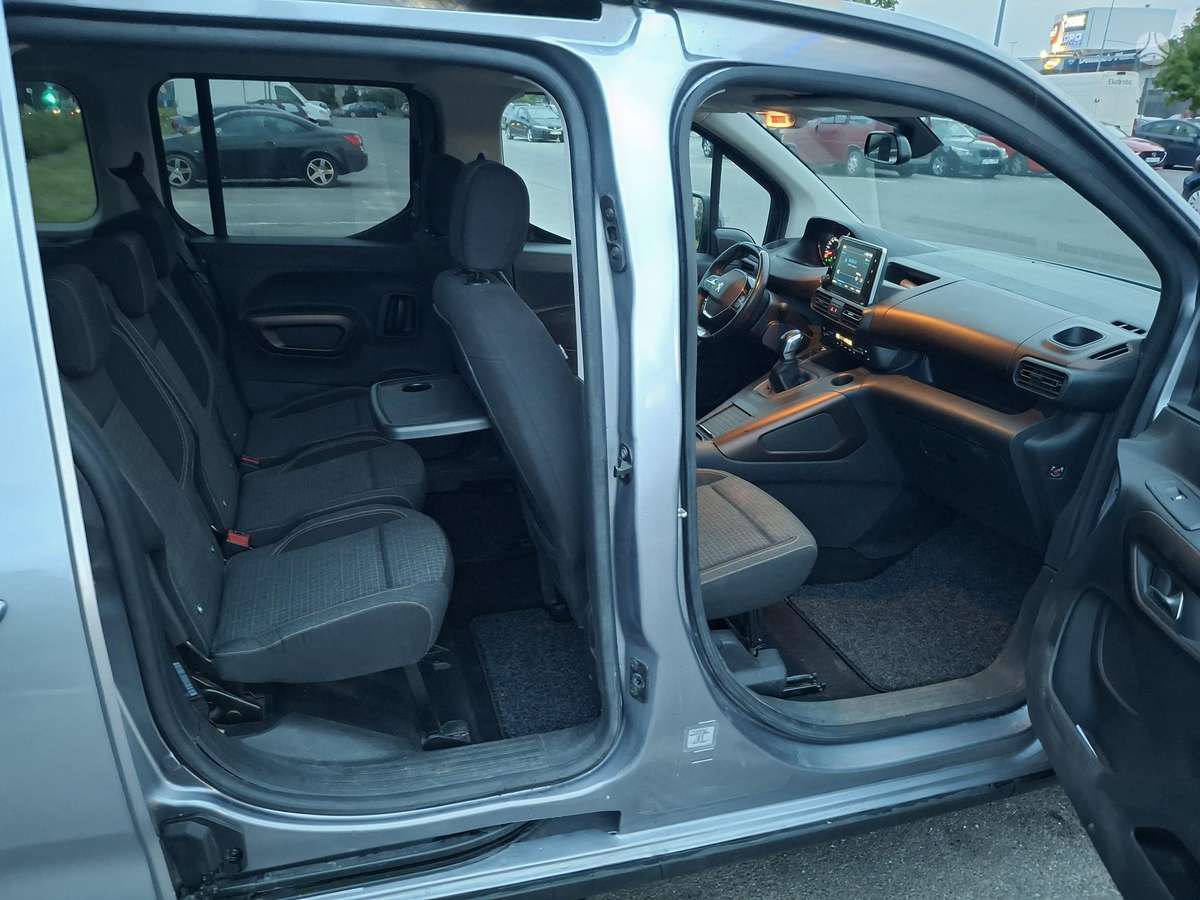 Peugeot Rifter - 6