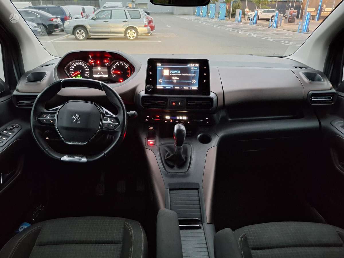 Peugeot Rifter - 7