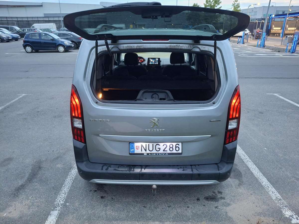 Peugeot Rifter - 9