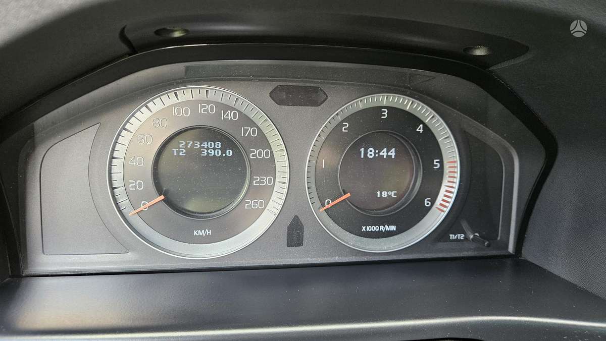 Volvo XC70, 2.4 l., universalas
