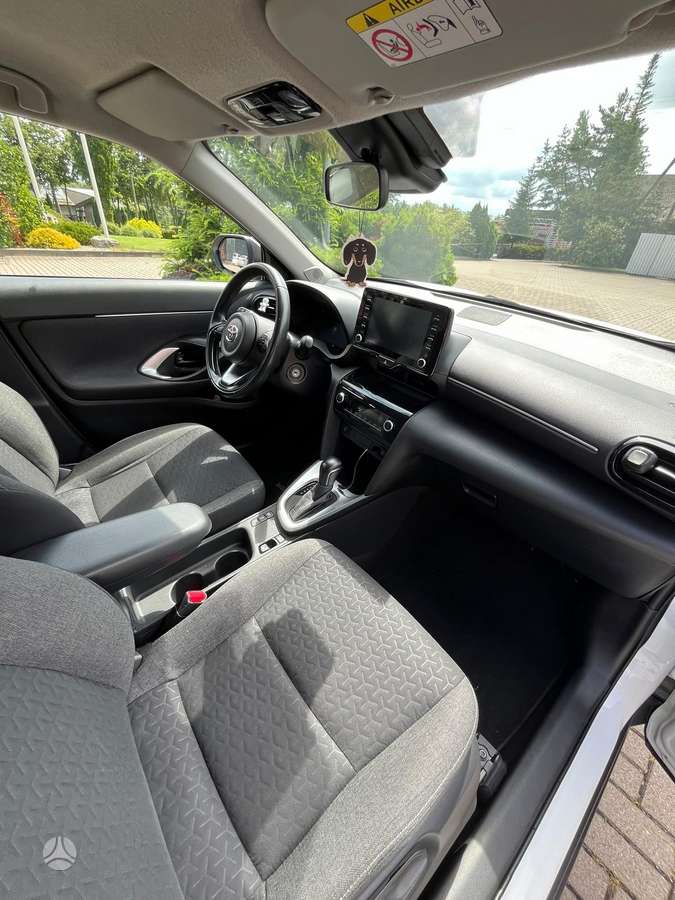 Toyota Yaris Cross - 11