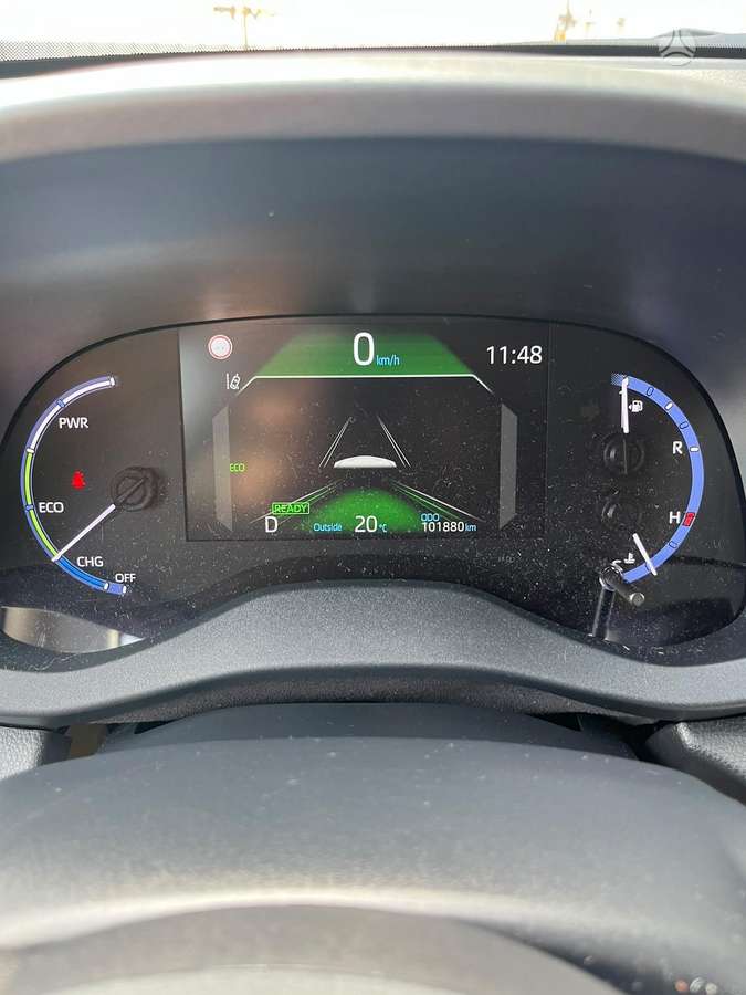 Toyota Yaris Cross - 12