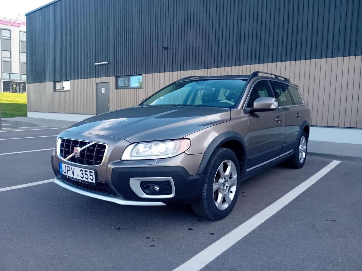 Volvo XC70, 2.4 l., Универсал