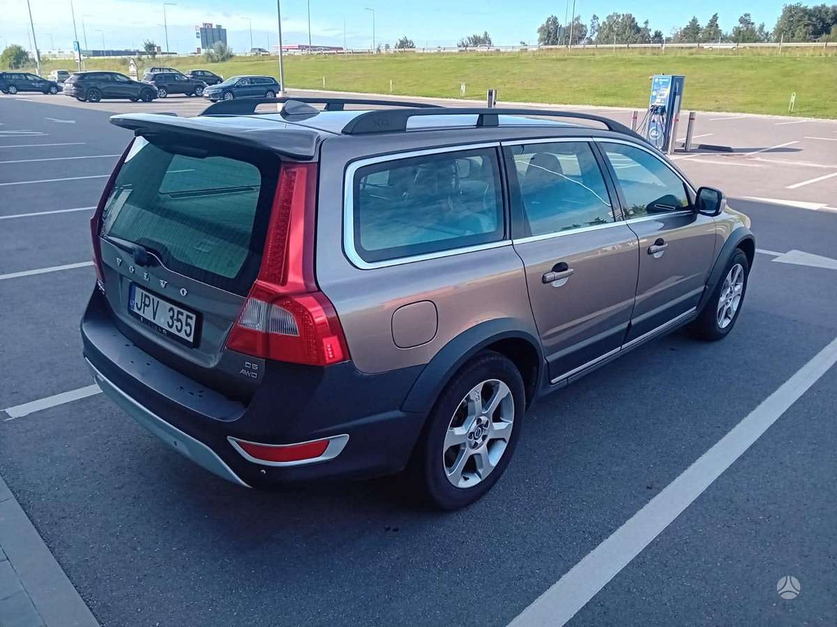 Volvo XC70, 2.4 l., Универсал