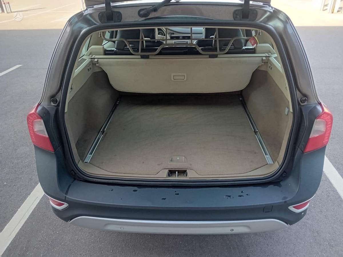 Volvo XC70, 2.4 l., Универсал