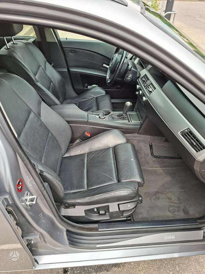 BMW 525, 2.5 l., Универсал