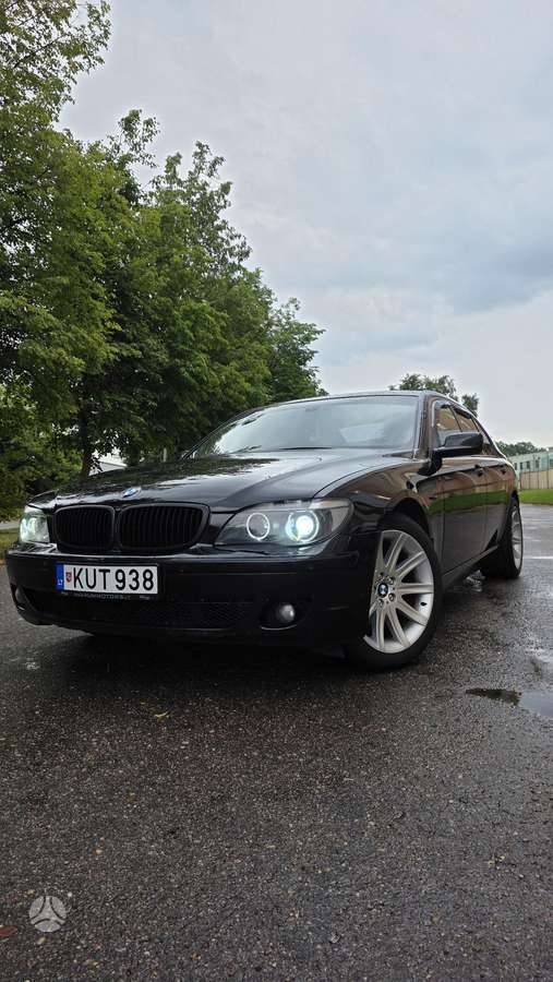 BMW 730, 3.0 l., Седан