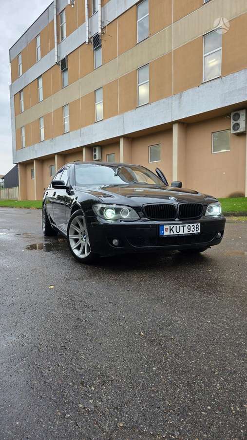 BMW 730, 3.0 l., Седан