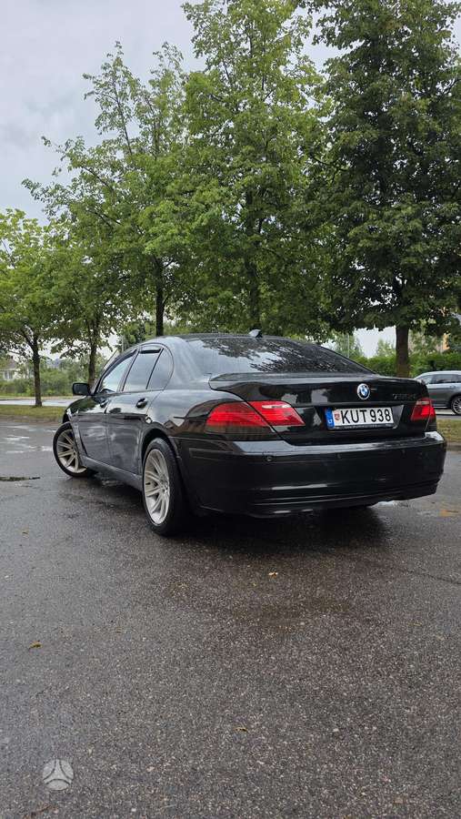 BMW 730, 3.0 l., Седан