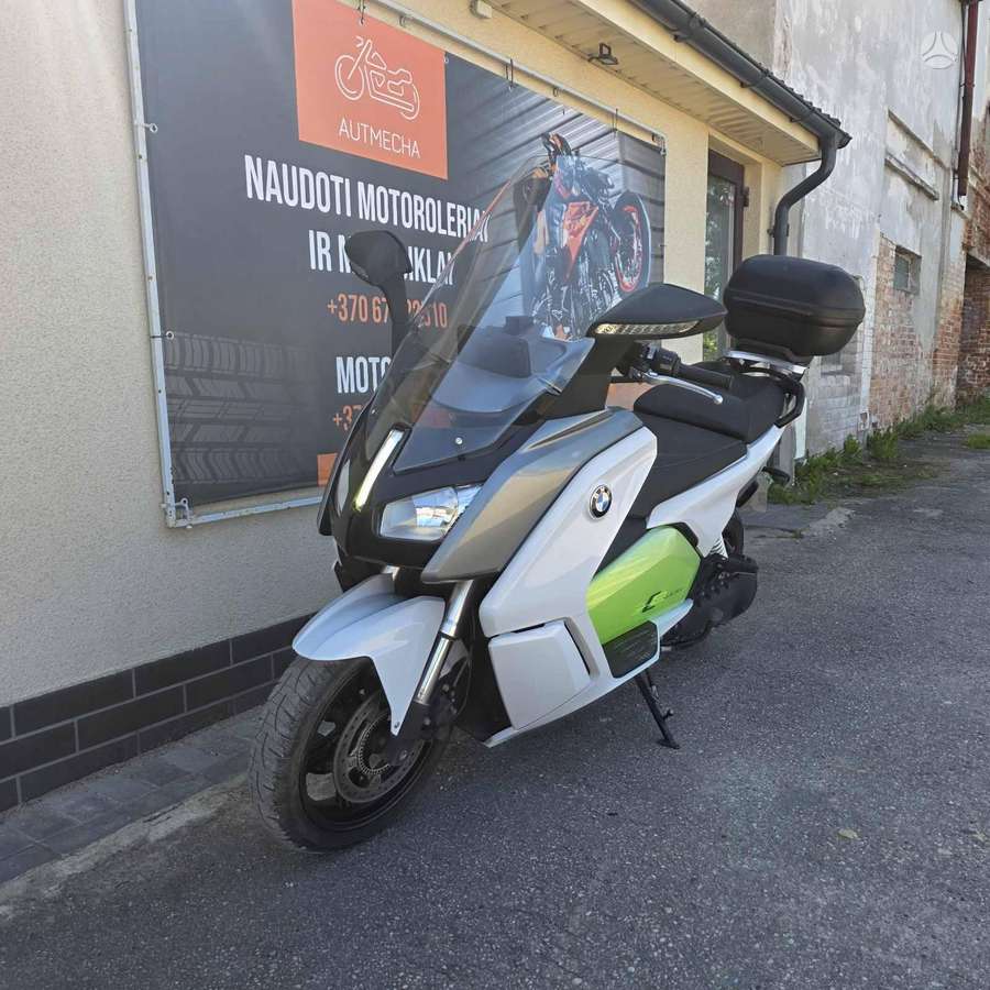 BMW CE 04, scooters / mopeds