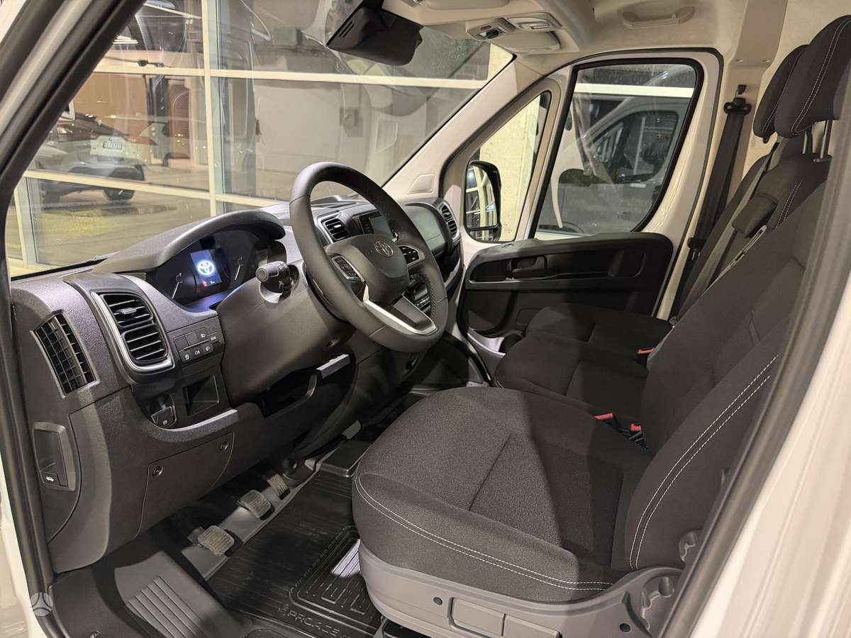 Toyota Proace Max - 7