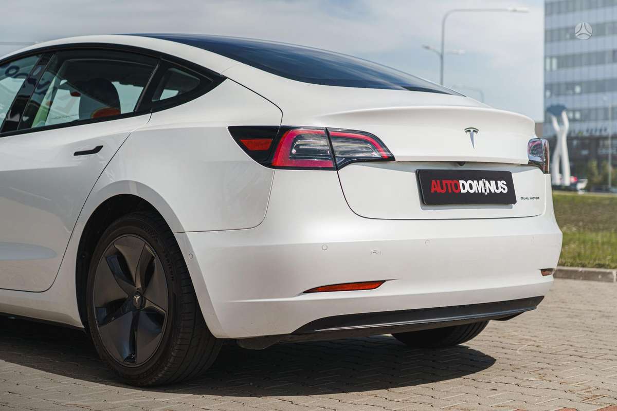 Tesla Model 3, 82 кВт·ч, Седан