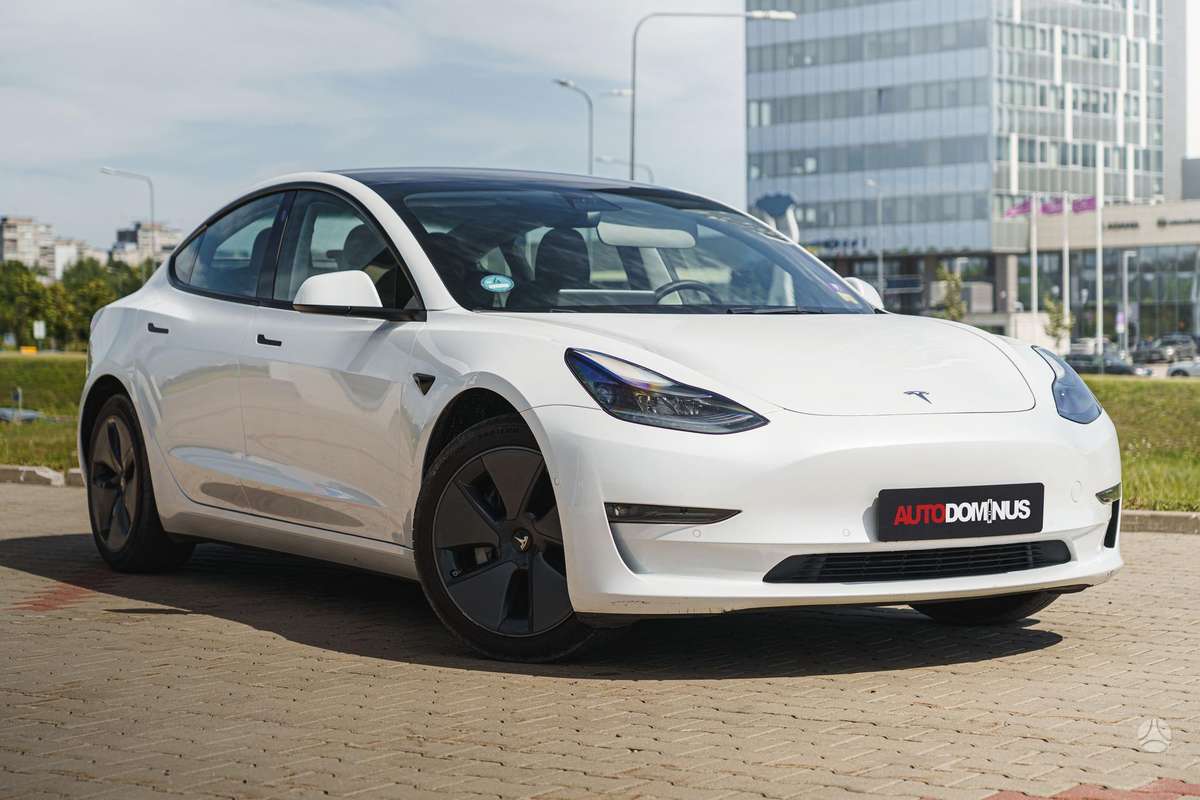 Tesla Model 3, 82 кВт·ч, Седан