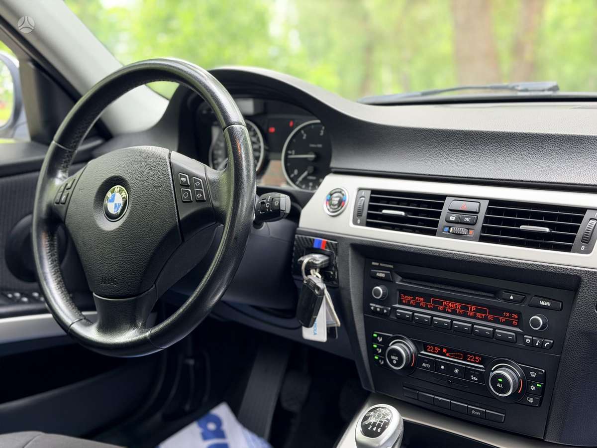 BMW 318, 2.0 l., Универсал