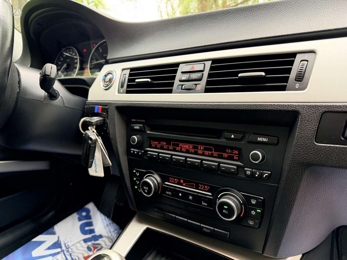 BMW 318, 2.0 l., Универсал