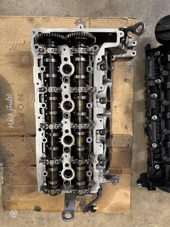 BMW 520, B47D20b, variklio detalės