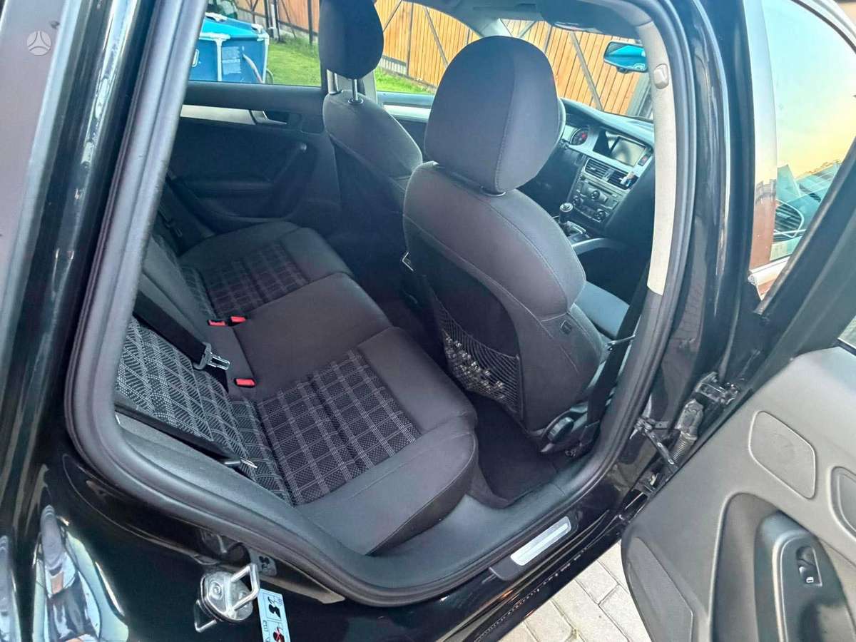 Audi A4, 2.0 l., Универсал