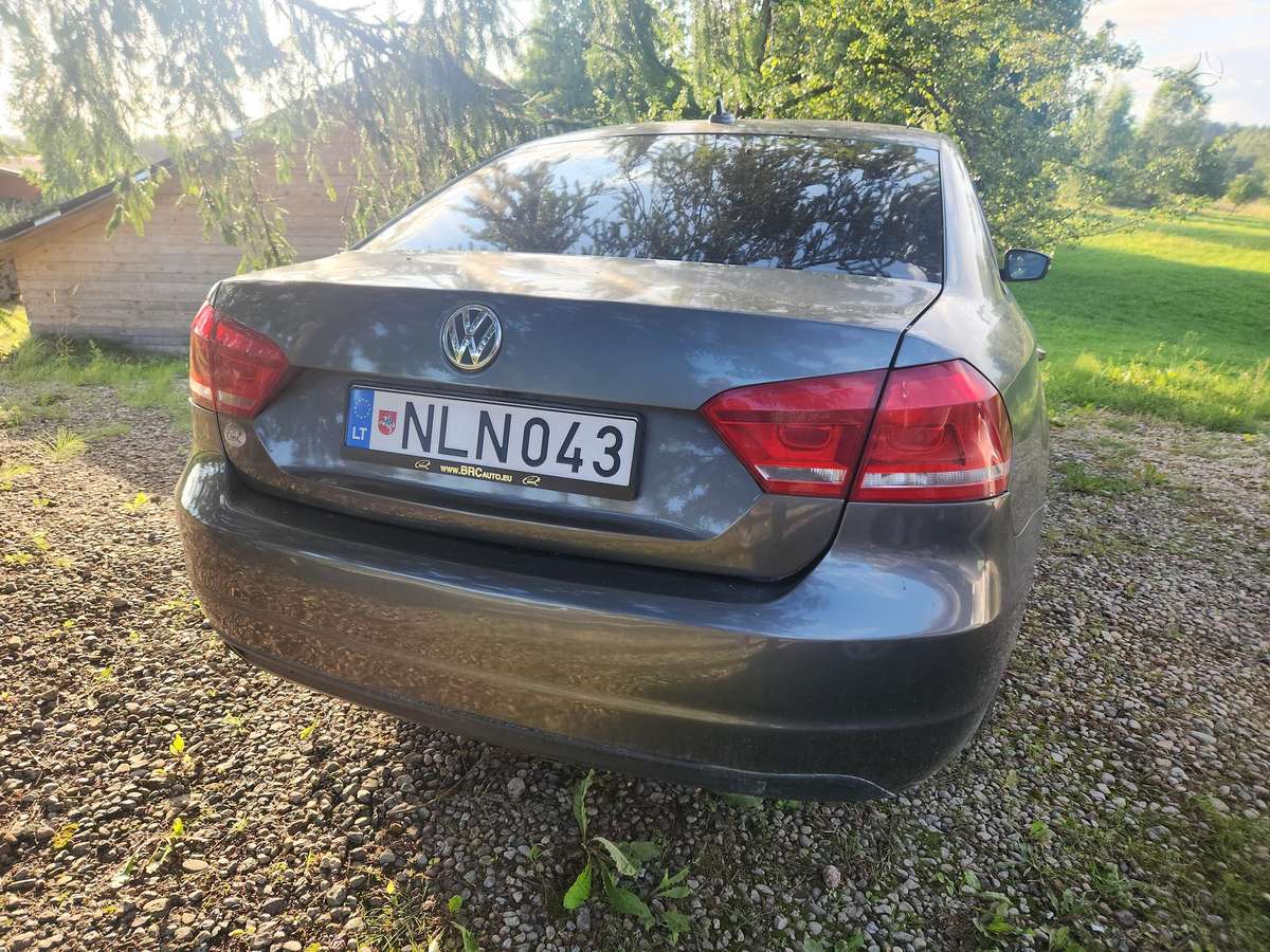 Volkswagen Passat, 1.8 l., Седан