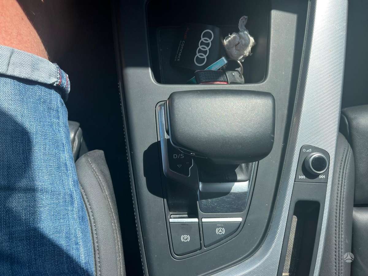 Audi A4, 2.0 l., Универсал