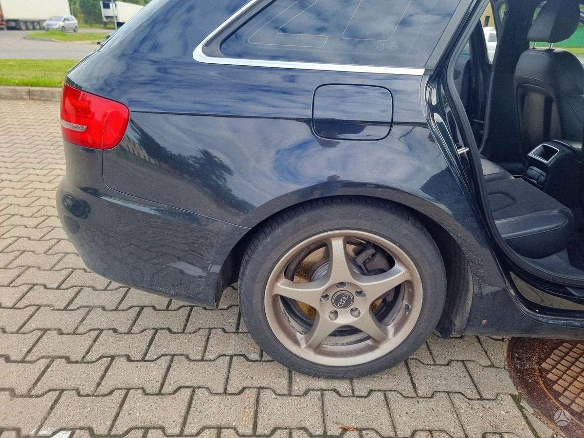 Audi A4, 2.0 l., Универсал
