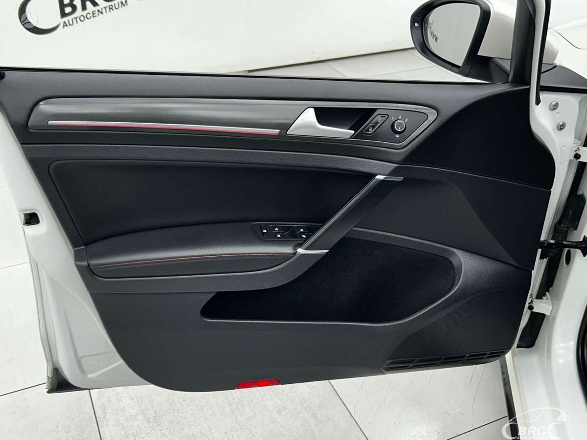 Volkswagen Golf, 2.0 l., hatchback