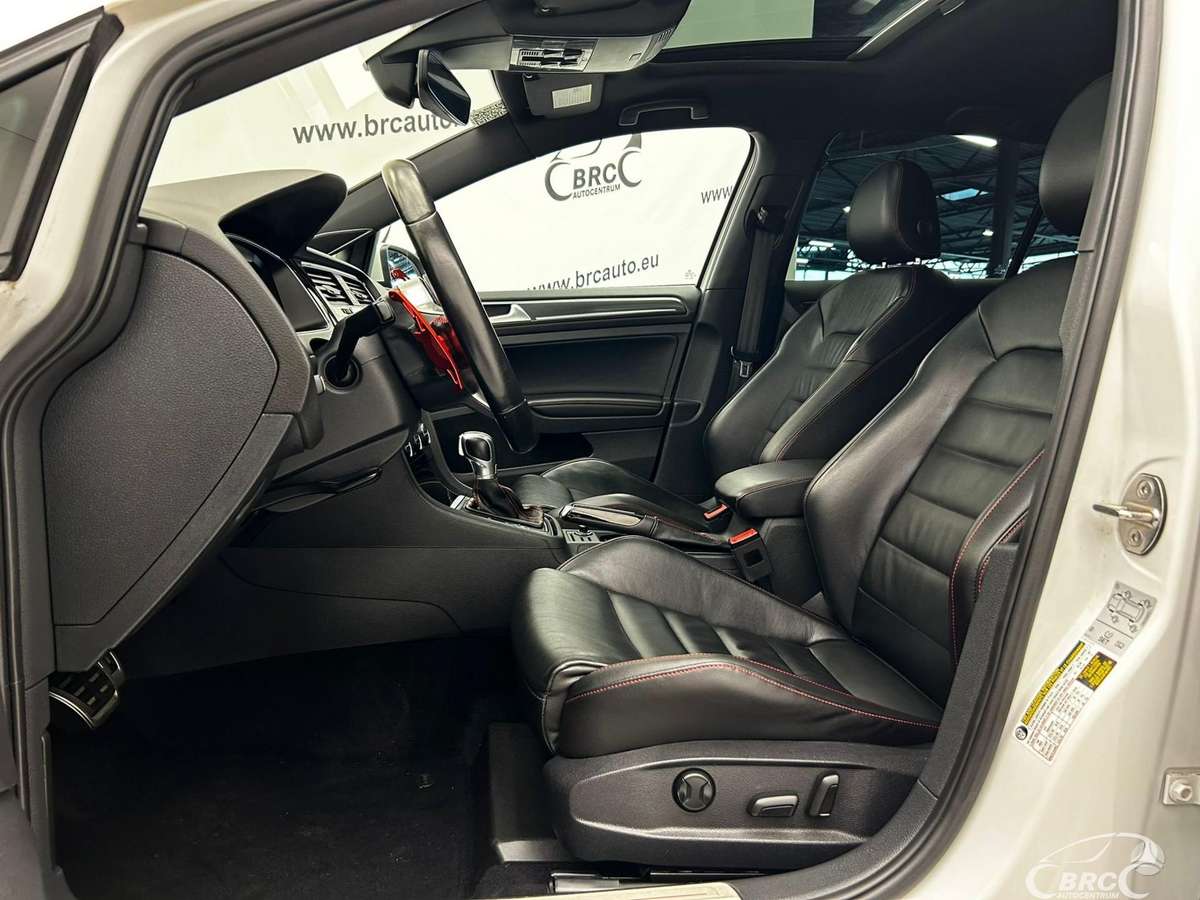 Volkswagen Golf, 2.0 l., hatchback