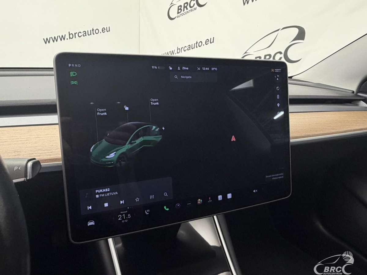 Tesla Model 3, 55 kWh, sedanas
