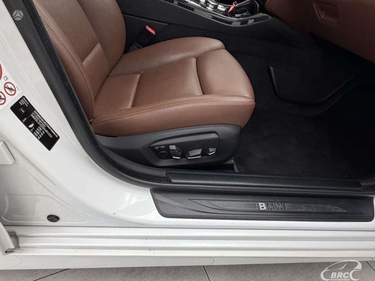 BMW 520, 2.0 l., universalas