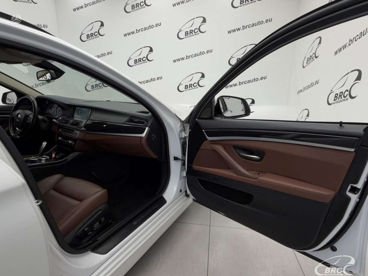 BMW 520, 2.0 l., universalas