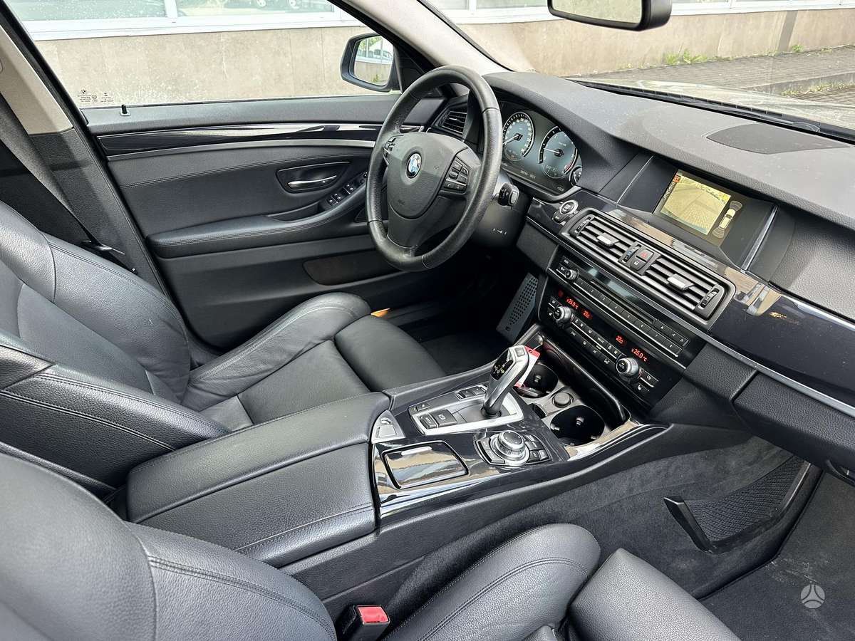 BMW 520, 2.0 l., Универсал