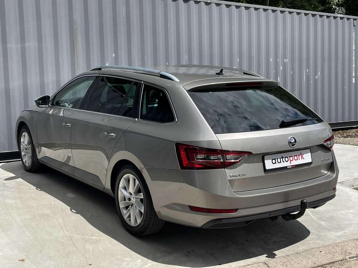 Skoda Superb, 1.4 l., Универсал