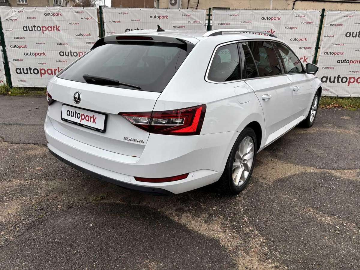 Skoda Superb, 1.6 l., Универсал