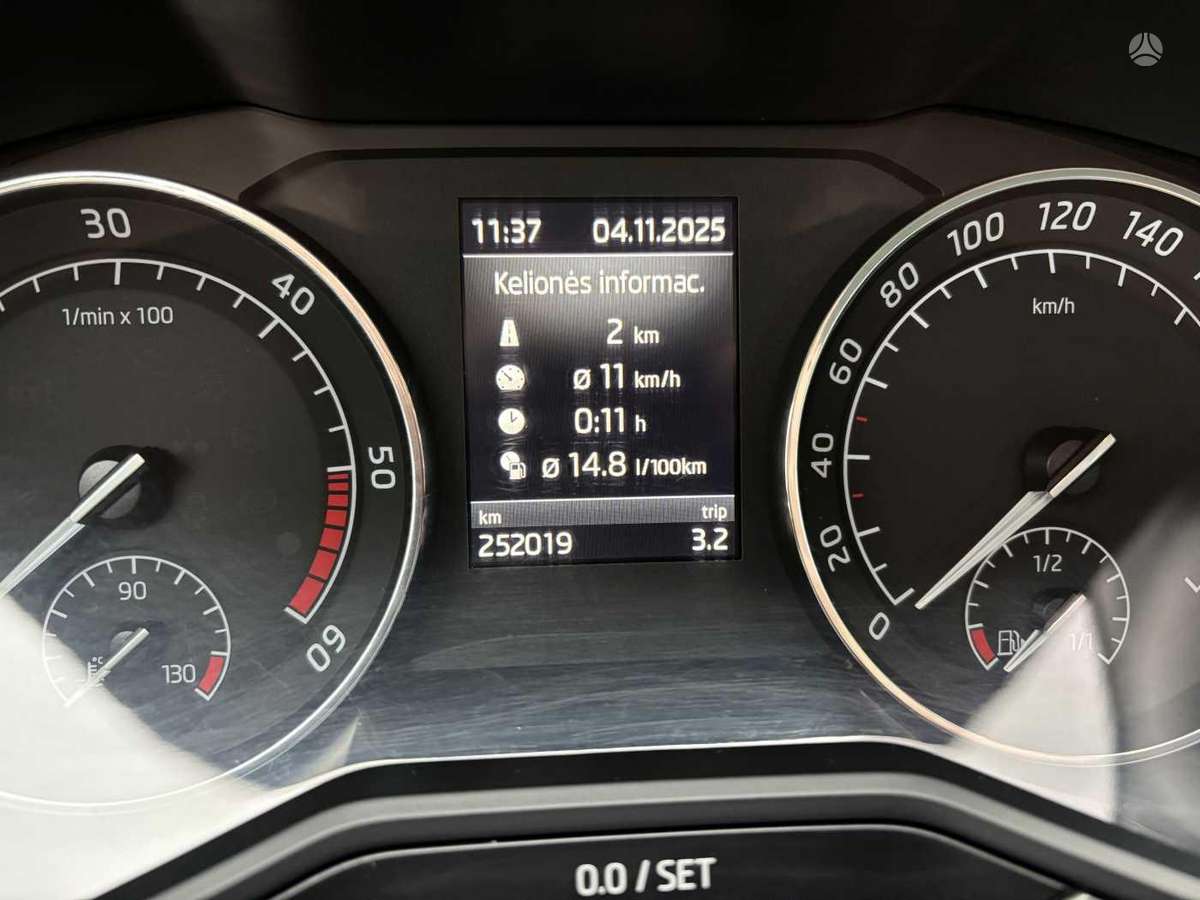 Skoda Superb, 1.6 l., Универсал