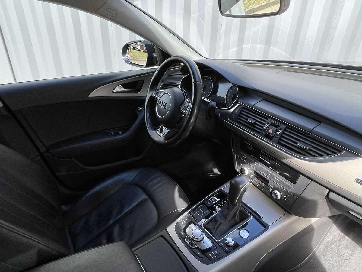 Audi A6 allroad, 3.0 l., Универсал