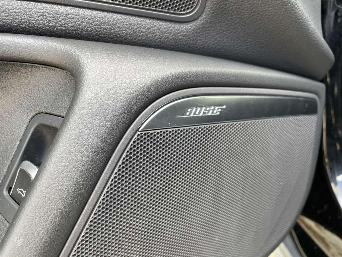 Audi A6 allroad, 3.0 l., Универсал