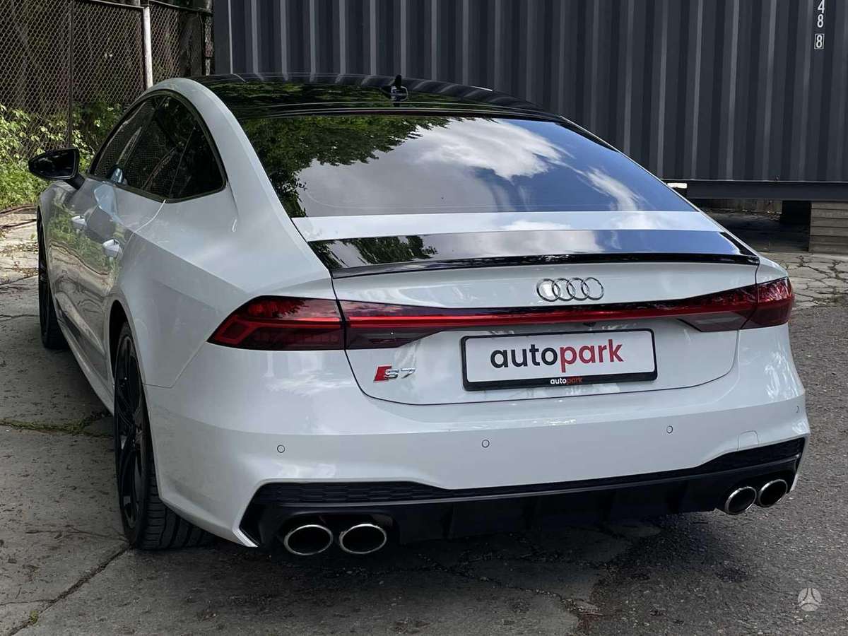 Audi S7, 2.9 l., Седан