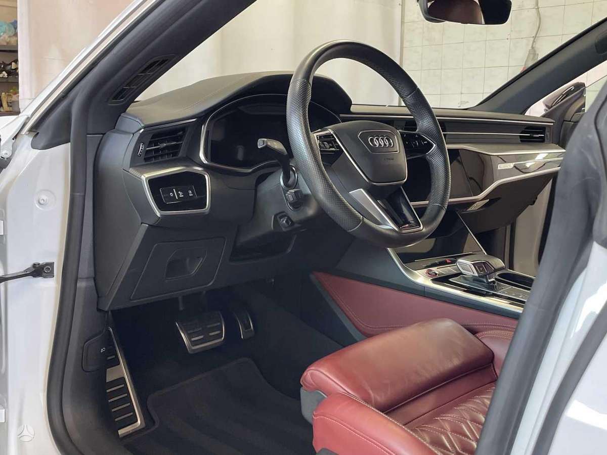 Audi S7, 2.9 l., Седан