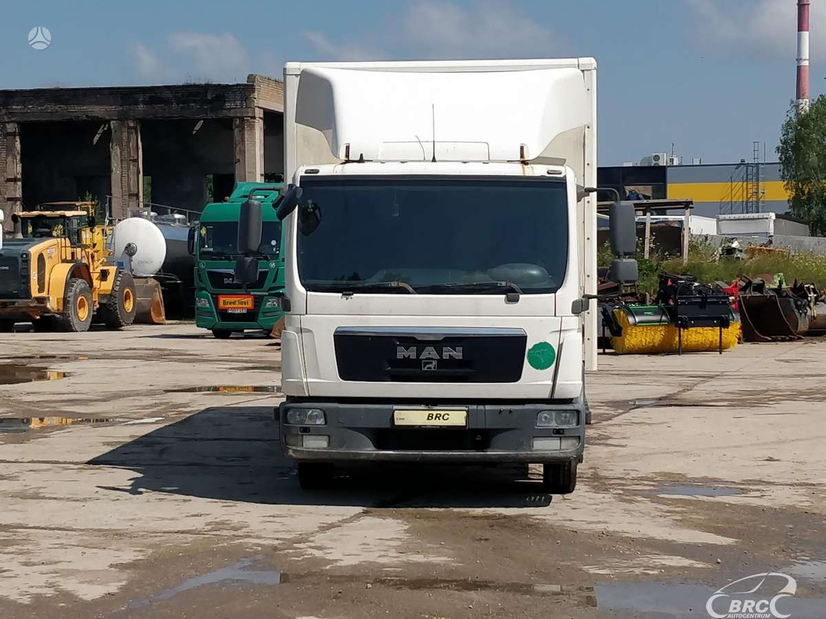 MAN 12.220, box trucks / box vans