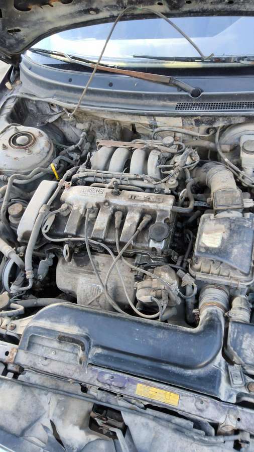 Mazda 626, 2.0 l., Хэтчбек