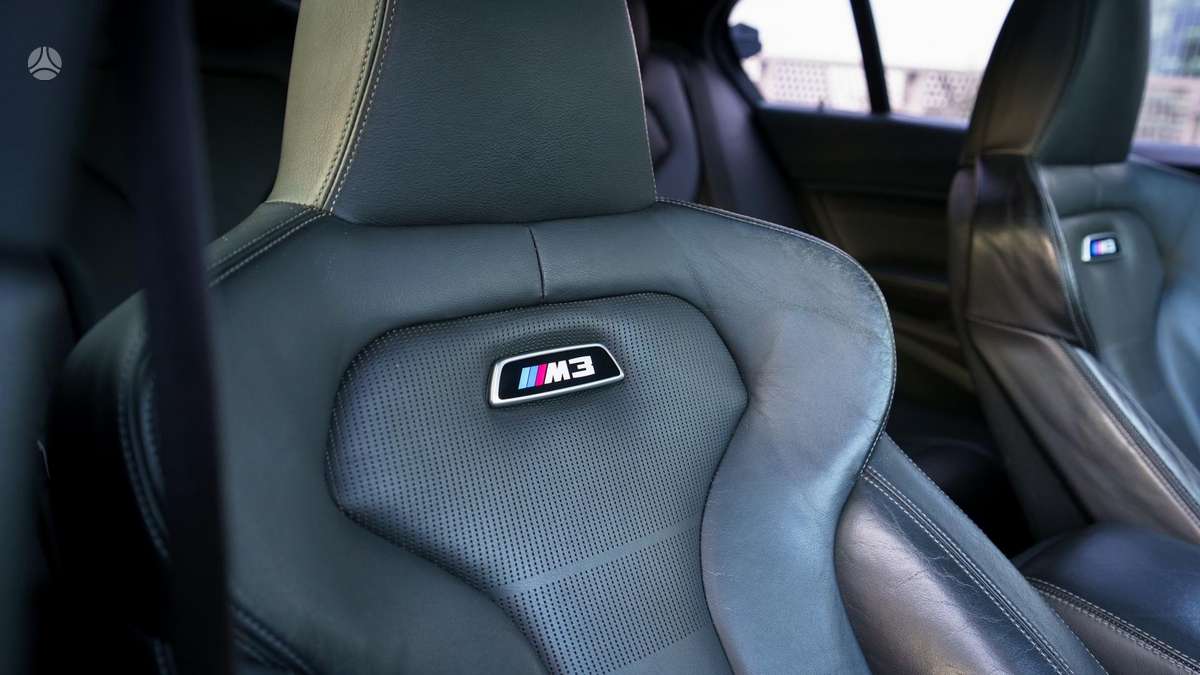BMW M3, 3.0 l., Седан