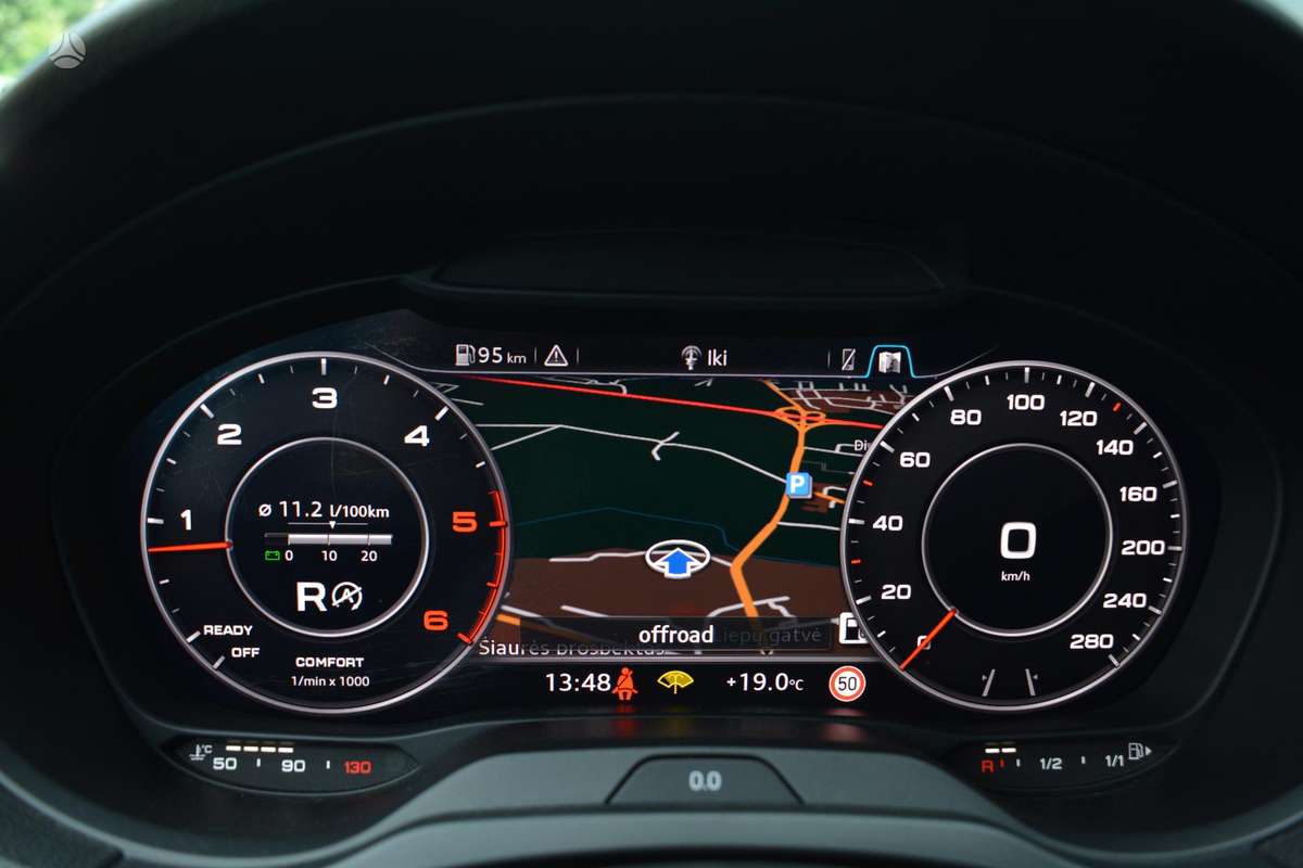 Audi A3, 1.6 l., hatchback