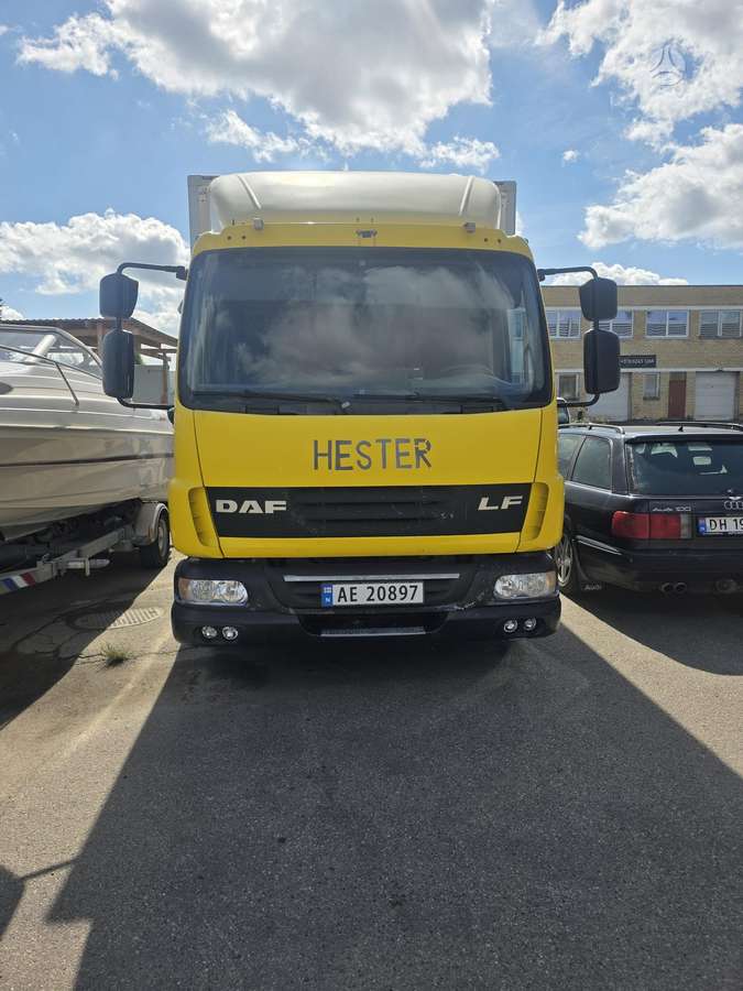 DAF 46.180, isothermal trucks