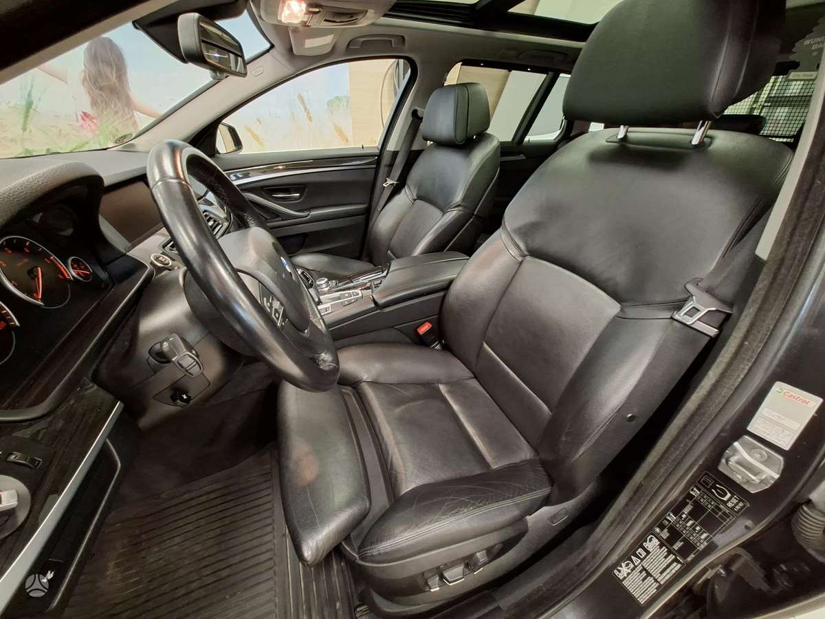 BMW 530, 3.0 l., wagon