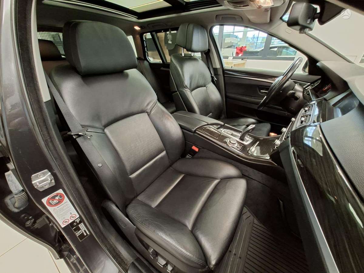 BMW 530, 3.0 l., wagon