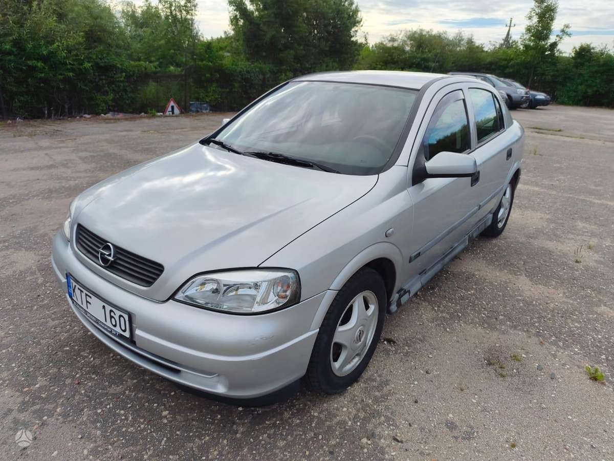 Opel Astra, 1.6 l., hatchback