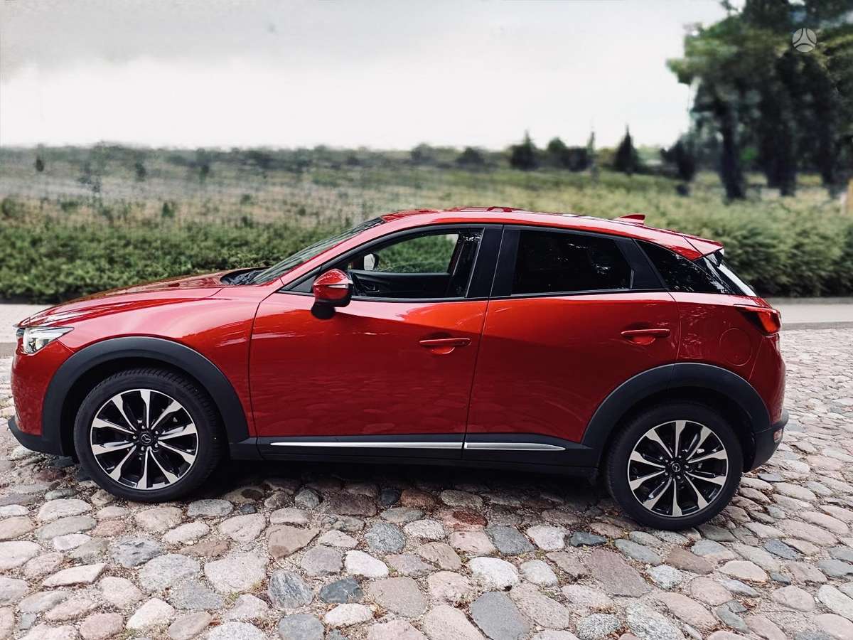 Mazda CX-3, 1.5 l., off-road / crossover