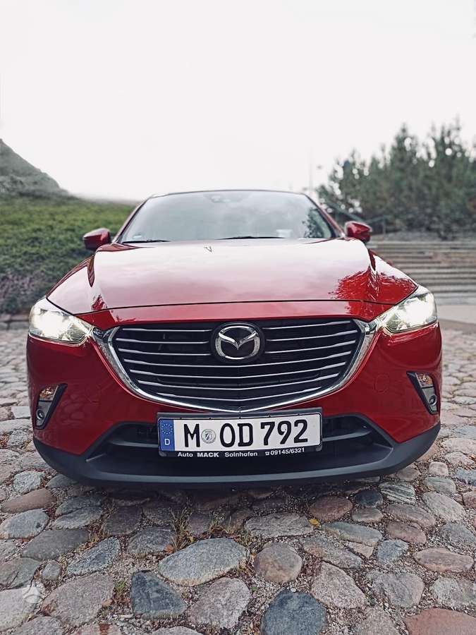 Mazda CX-3, 1.5 l., off-road / crossover